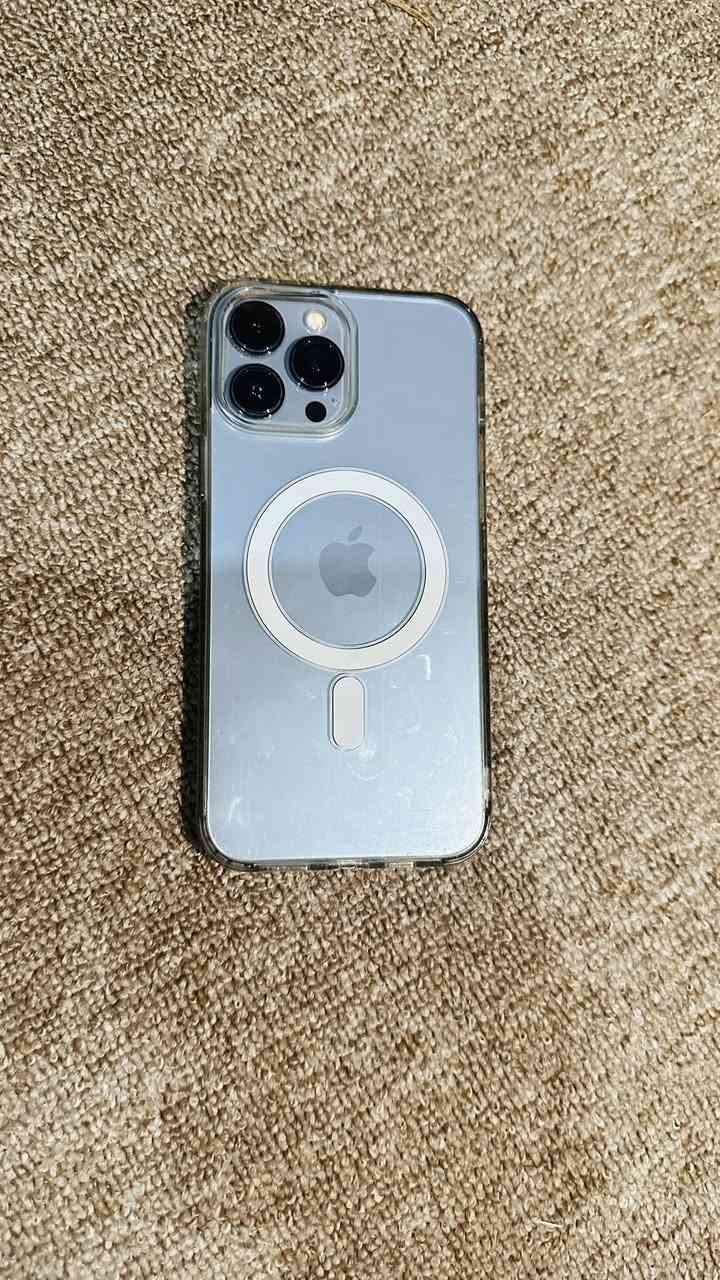 سلام عليكم
ايفون 13برو ماكس الجهاز نضيف كلش 
بطاريه 84 
ذاكره 512
امريكي


**إذا كنت صاحب هذا الإعلان وتريد حذفه لأي سبب، رجاءا أرسل رسالة إلى الدعم الفني**