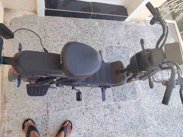 دراجه شحن للبيع استعمال قليل السعر خاص
*********** مكاني البانيروما
