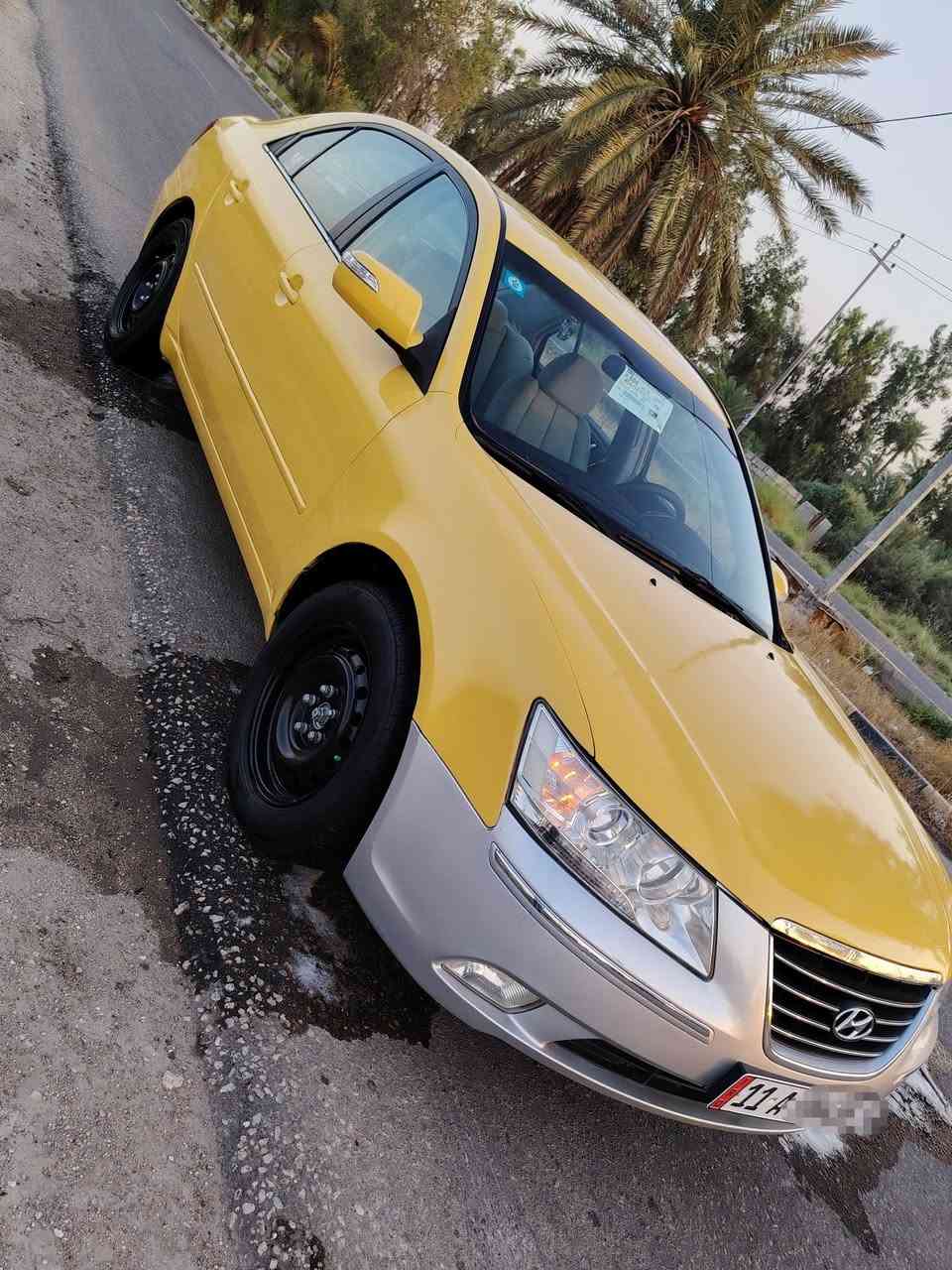 ألسلام عليكم سونتا موديل 2008 محدثه 2010 وارد أمريكي حادثه جاملغ ايمن مبدل بدون اي دواخل مكينه 2400 رقم بغداد بأسمي مصفره من كلشي. مكينه وكير  حدايه مكفولات تبريد ثلج العنوان حله مركز السعر ( 90 ) بيه مجال ( *********** )
