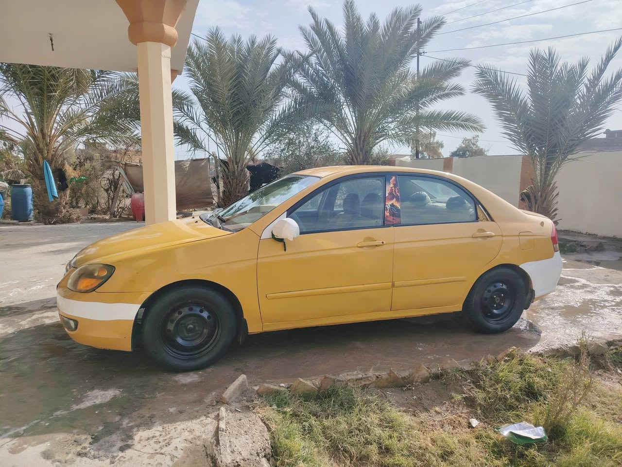 سلام عليكم سبكتره للبيع موديل 2007 مكفوله كفاله عامه وارد امريكي حادثهه جاملق وبنيد بدون دواخل السياره خير منالله صدر وره وكدام جديد سياره كبل لشارع الف ماذب عليها مكينه قبل شهر  شديتها حاويه كير عاديي  قطرت خياس ماكو تخم تاير مداور ثاني يوم هيئه وغرامات مصفره السعر 60وبيهه مجال  ***********
