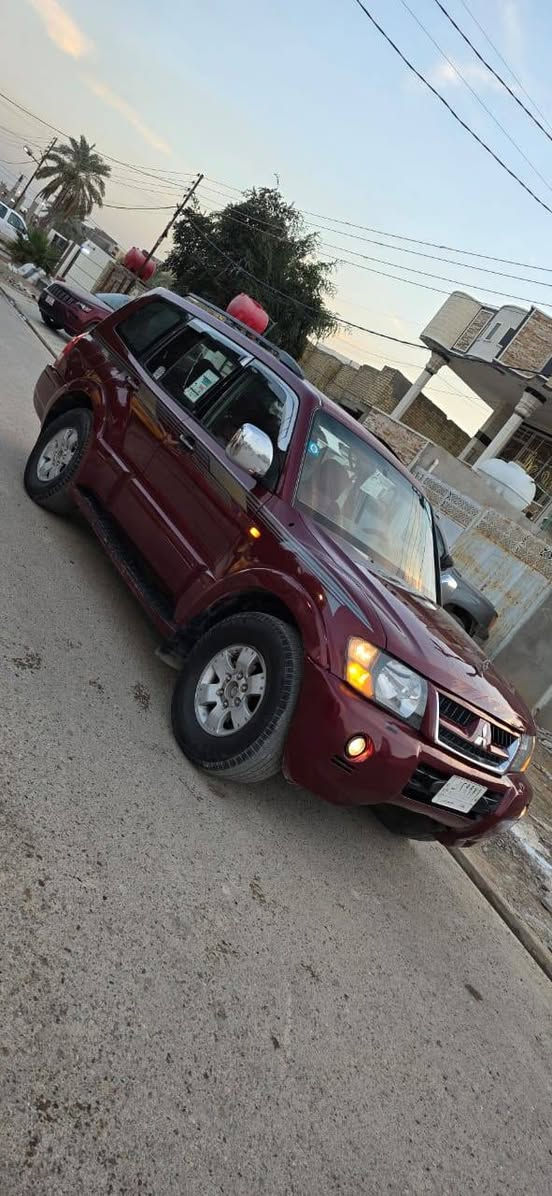 بايجيرو  مديل2003 ……***********
 ظرر جاملغ خلفي بدون دواخل  بيه  صبغ احزام  اثر   شخوط
رقم بغداد   مشروع وطني
تخم تاير نظيف صدر خلفي امامي  شاشه ندرويد  كامره خلفيه 
 7 راكب   محرك محور vvt
محرك 6 سلندر  حجم 3000
دواخله كلش حلوه  او نظيفه 
سعر 70 او بيه مجال مكاني بغداد مدينه الصدر *********** بغداد, العراق
