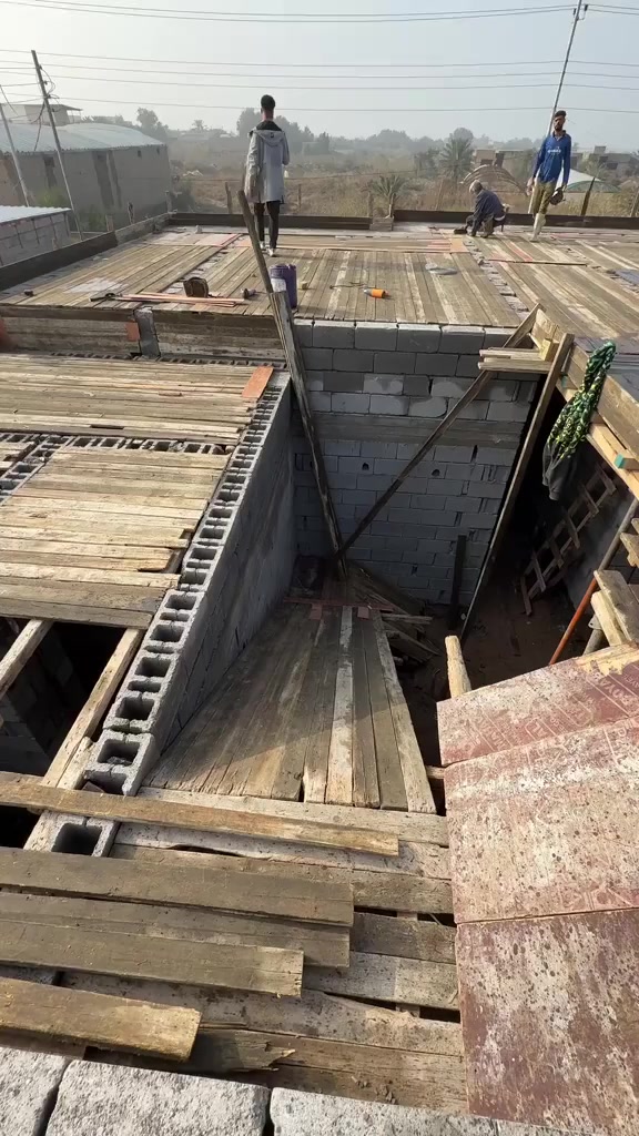 سلام عليكم نجار غالب متفرق حالين العمل في البصره فقط شغل درجة اولى واشراف هندسي و اسعار مناسبة و ملتزم بلمواعيد للاستفسار *********** او خاص
