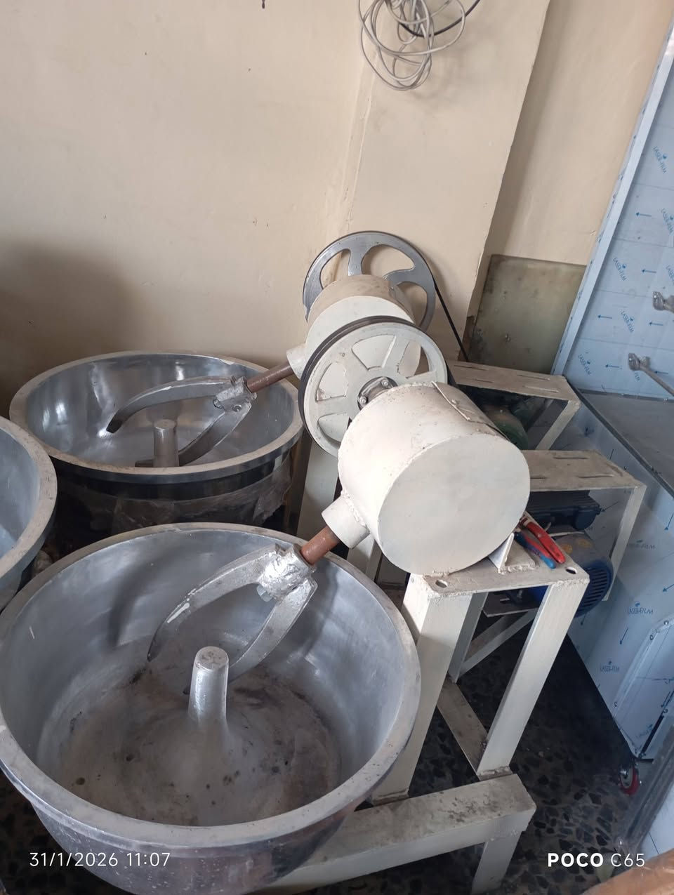 عجانات للبيع قياسات  75 + 50+ 15+ 12+ 8+5+3
كل القياسات موجوده عجانات سوري 
مكان العلاوي شارع شيخ معروف قرب سوق هرج 
رقم تلفون 《***********》كرار
