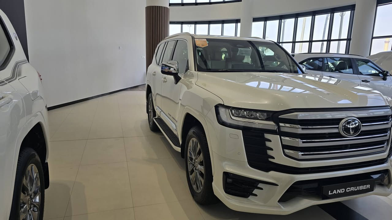لاندكروزر VX 2025 زيرو وكالة 
موقع واسط- كوت 
للاستفسار على سعر يرجى الاتصال على الرقم ***********
