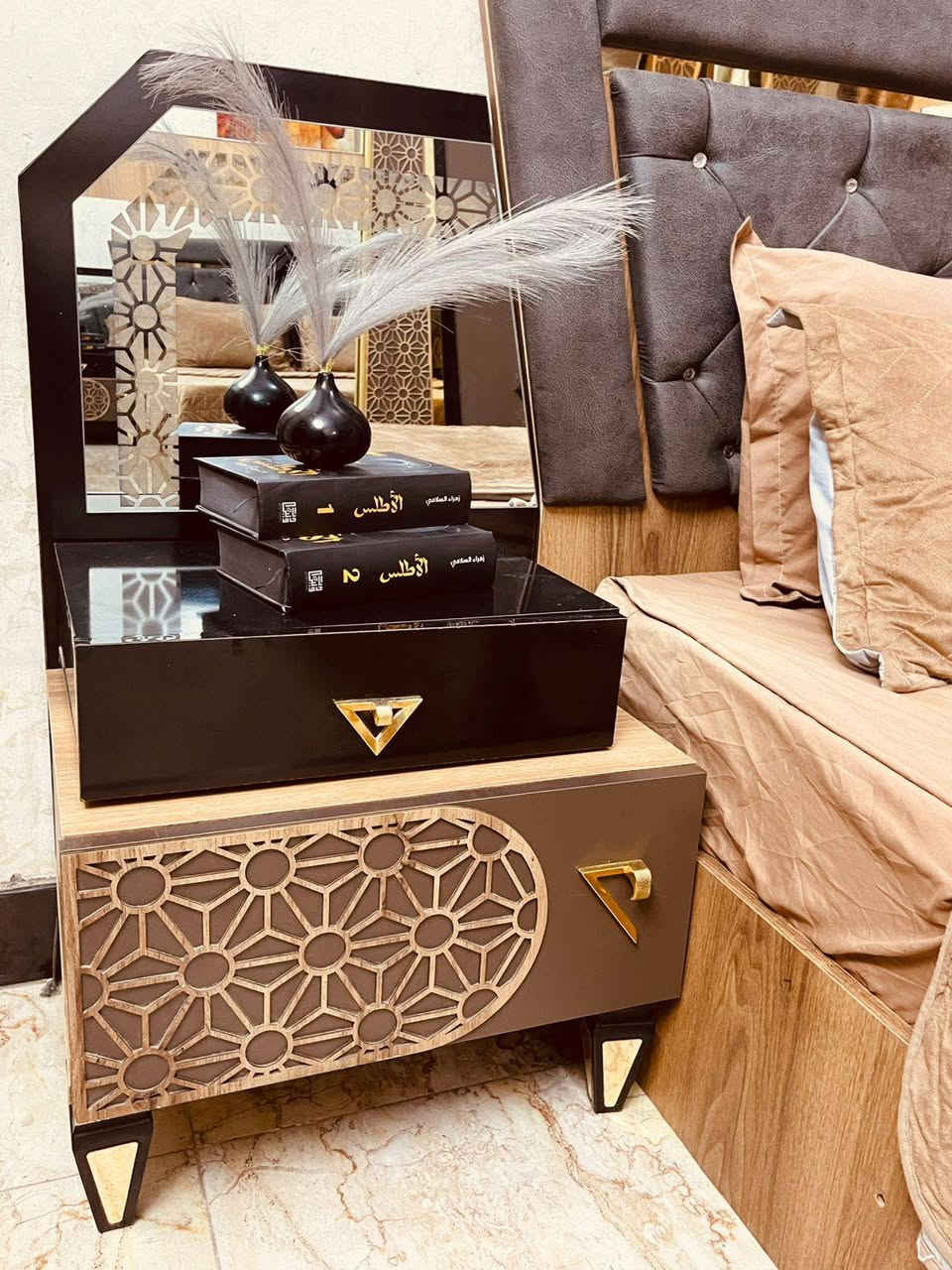 غرفه تركيه ٩ قطع وياها  ملحق اضافي مابيها اي ضرر  بغداد اي استفسار خاص


**إذا كنت صاحب هذا الإعلان وتريد حذفه لأي سبب، رجاءا أرسل رسالة إلى الدعم الفني**