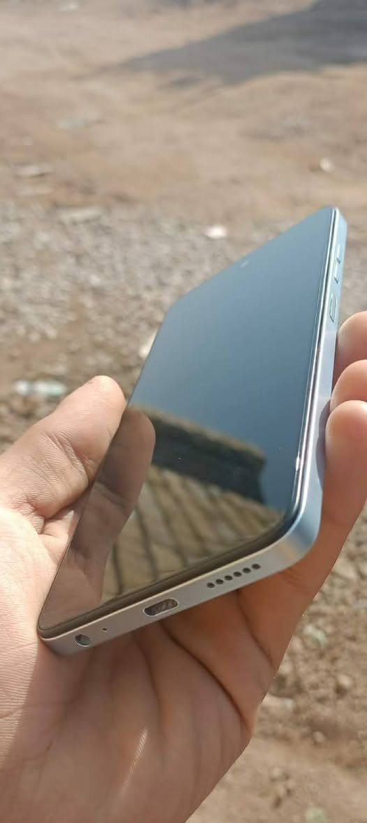 جهاز تكنو سبارك 2024 الذاكرة 64 السعر 125 وبيه مجال النضافه كدامك
للاستفسار ***********
