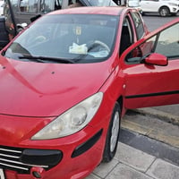 بيجو للبيع السعر 51 العنوان ديالى الخالص   07832585260