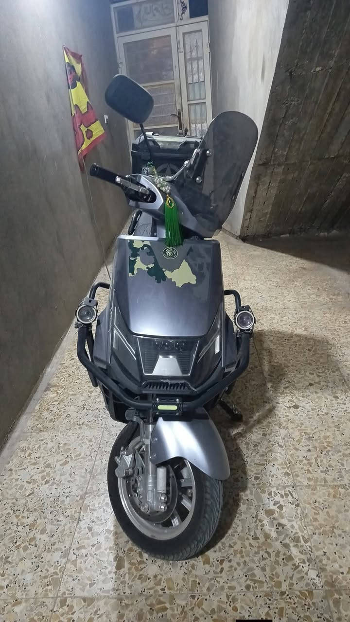 دراجه سكنس همر مدرعه
نضام سرقه ✅
سرعه 100حقيقي✅
7بطاريات ✅
نضام رجوع R✅
نضام سرقه ✅
3نمر ✅
لايتات زنون✅
فول مواصفات ✅
عنوان بغداد دولعي 
الهاتف *********** 
وسعر مليون
