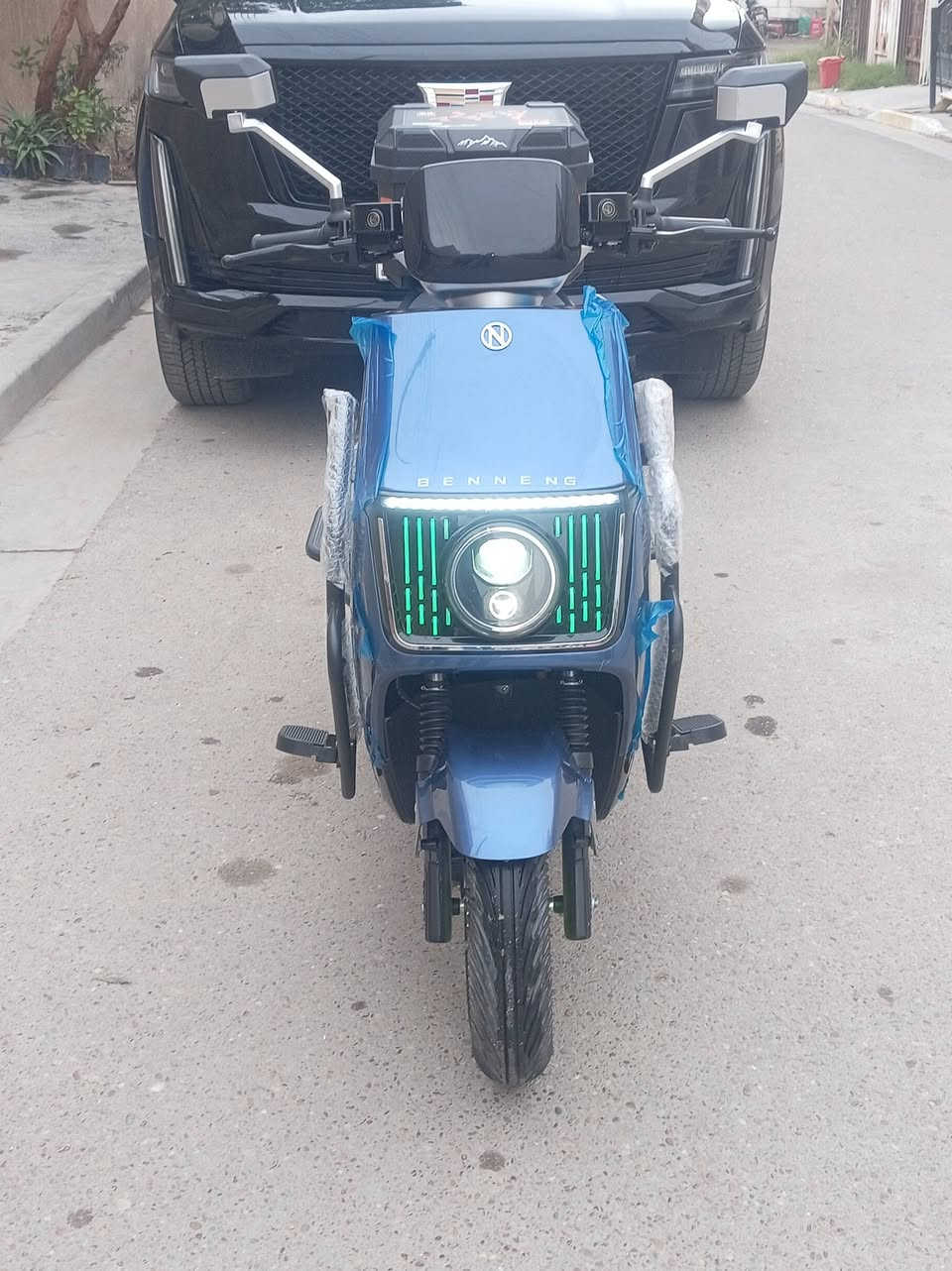 شحن للبيع..
كلشي بيها علفحص وشغال
مكانها بغداد الغزالية ايي تفاصيل
***********
السعر الدراجة مطلعها قبل شهرين ب ١٢٥٠ مليون وربع
وامانة الله ع نضافتها قيمها وشتنزل منها نزل
