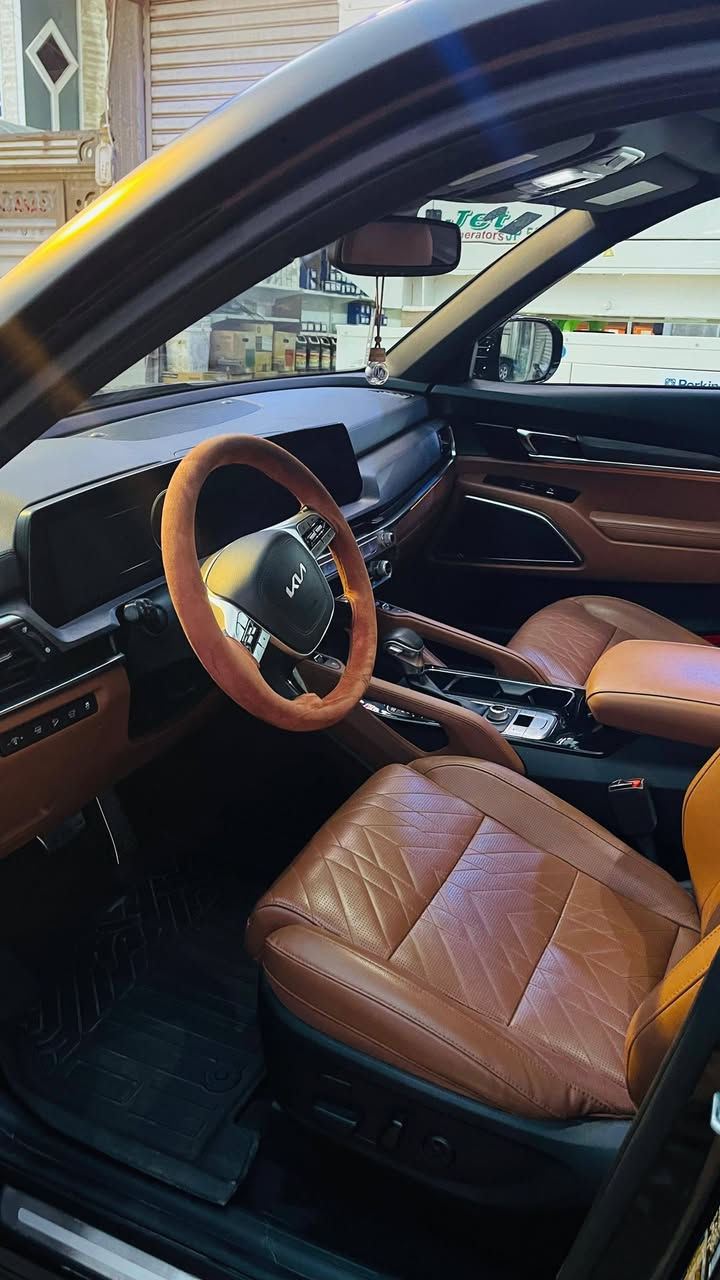 سلام عليكم
‎كيا تيلورايد برستيج / اكس لاين (2024)🤍🔥
الفئة: PRESTIGE X-LINE

🚘 فول مواصفات 1/1 (أعلى فئة)

👈بدون حادث تقرير مياه فيضان بدون اي خلل

🤏حادث لايوجد كفاله 

🏁عداد المسافه 42 الف كيلو متر 

✨ فتحتين سقف 

🪞 مرايا شفط🔁 مرايا إشارات

🔥❄️ كشنات أمامية تدفئة وتبر

👑 كشنات منفصلة VIP

🚀 تشغيل عن بعد

📡 رادار أمامي

📡 رادار جانبي

💡 لايتات LED زنون

🌤️ لايتات نهارية LED

📟 حساسات أمامية وخلفية

🎛️ هزاز ستيرن

💆‍♂️ مساج كشن السايق

🌈 إضاءة داخلية ليزرية

🎥 كاميرات 360 درجة

👁️‍🗨️ نظام النقطة العمياء

🛣️ تحذير مغادرة المسار

🧠 مثبت سرعة متكيف

🛑 مانع تصادم

🧳 باب خلفي كهرباء

💺 ميموري كشنات

🔊 نظام صوتي فاخر

⭐ (باقي المواصفات لو اضل اكتب ميخلصن 

📄 الرقم: بغداد دولي الجديد

مكان تواجد السيارة: ذي قار 

رقم الهاتف / ‭٠***********

السعر 330 قفل
