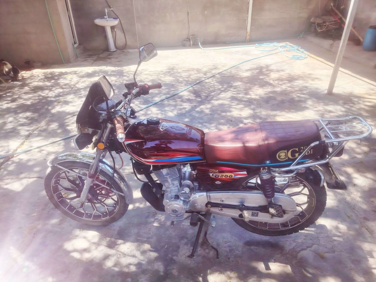 البيع نامه برو محسن باب اول
موديل 25 محرك 200cc

اوراق كامله مع المكاتبه مال شركه 
كهربايات اشاير شاشه كله شغال 
محرك مامفتوح
دراجه نضيفه محرك نضيف
وياله تايرات فول 
شاصي 25ومحرك25البلادي 
دراجه كامله 
المو شراي اعبر المنشور ولاتكسر بسعرهه 

سعر 725بي مجال 

رقم ***********

عنوان خانقين
