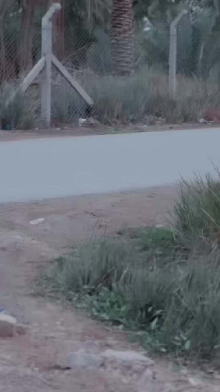 كامكو v2 موديل ١٤
مكفوله كفاله عامه شرط الفحص 
السعر ٧٠٠ وبيه مجال 
***********
