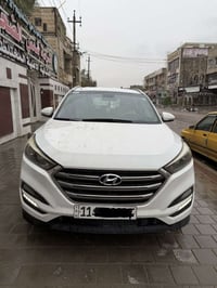 للبيع توسان 2017 خليجي رقم بغداد بسمي السيارة جديدة بمعنى الكلمة للستف...