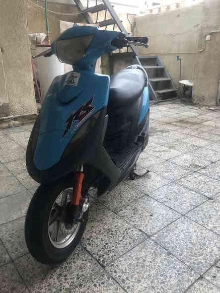 سلام عليكم حبايب ماكس عدله درجة بيها غراض كومه صالنصه صجميه ويل نجمه اصلي صدر مشمشي اصلي قلق عتبار شوته اربعة سلف ٥٥بلاد اسود عداد كاربون دراجة بلحقيقه احلى بهواي دراجة تشغيلتهة بصمه يعني بس طخ  دكمه تشتغل اي وقت شلعته تعليك معدل دراجة حلوه ونضيفه كلش كلش ب٦٠٠ مكاني بياع رقمي واتساب ***********
