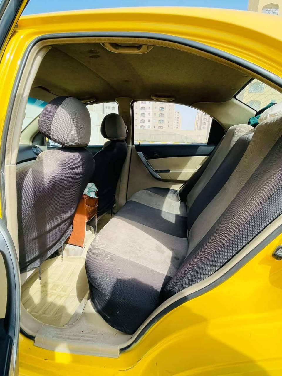 افيو ٢٠١١ تكسي صفرة
١٦٠٠ محرك
مكينة گير أوتوماتيك مكفول 
تخم تاير جديد
ماشية ١٩٠ الف 
حدادية جديدة
الشركة العامة للسيارات رقم بغداد باسمي مصفرة غرامات وهيئة  
تدفئةتبريد شغال
بيها باب وجاملغ  امامي ربع صبغ


**إذا كنت صاحب هذا الإعلان وتريد حذفه لأي سبب، رجاءا أرسل رسالة إلى الدعم الفني**