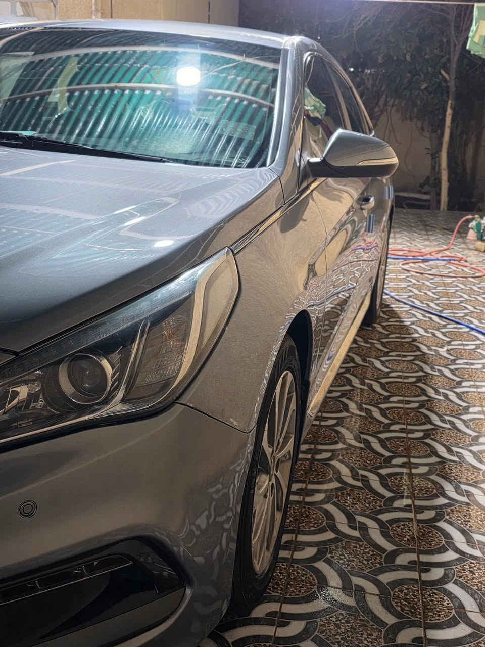 السلام عليكم 
سوناتا سبورت سلفر وارد امريكي موديل 2016 شاشه جبيره نيكلات ويل 17 كروم دعاميات سبورت كشن كهرباء داخلها كله جديد بجم كبس بدون ايرباك كله سليم  ضررها بسيط قبغ الجنطه وشويه بالجامرلغ اثر جراد سياره جاهزه من كل النواحي متصرف عليها ولا فلس رقم بغداد تحويل ثاني تدفئه تبريد حداديه كير مكينه شاصي لغد كله مكفول مكاني ديالى بلدروز ***********
