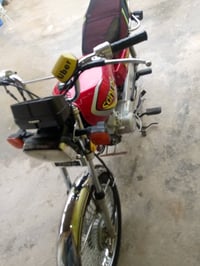 شباب دراجه تايكر فول نضافه أوراق موديل 23 07821023694