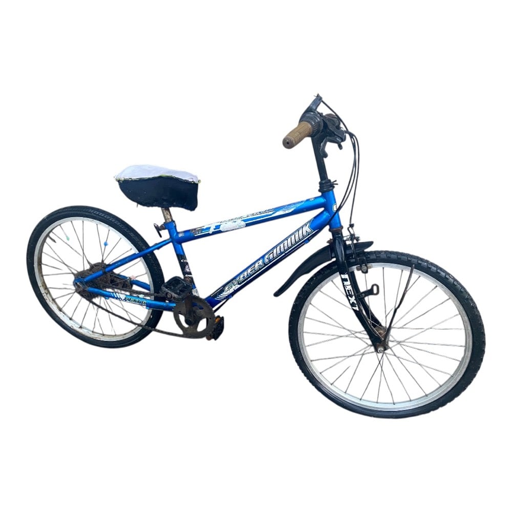 بايسكل بله ياباني حجم٢٢
المكان حله نادر 
والسعر قابل للتفاوض 