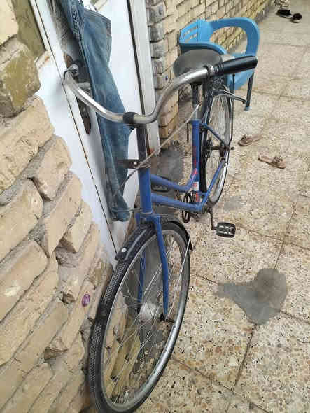 سلام عليكم للبيع بيسكل ياباني حجم 26 نهاوند الثالثه السعر 65 /***********
