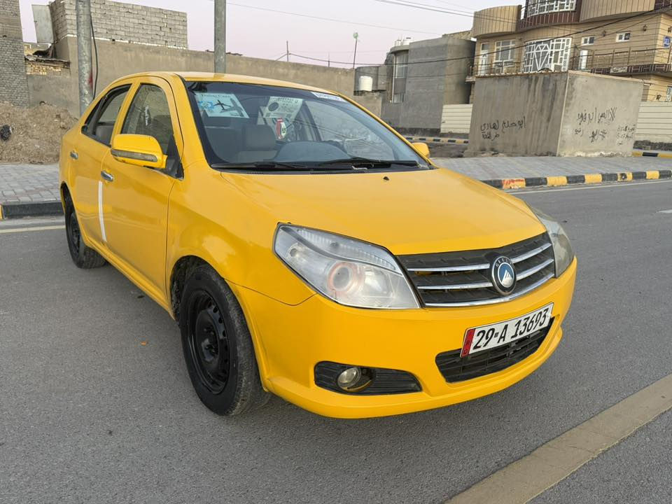 اللهم صلي على محمد وال محمد 
جيلي MK2012 رقم واسط دولي مكينه كورلا 1600كير عادي السياره منظومه غاز 60لتر تبريد ثلج حداده كامله تخم تاير جديد كهربائيات شغاله مكاني الكوت السعر 38وبيها مجال ‭
‭٠٧٨٨ ٤٦٦ ٦٠٧٦
