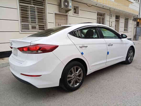 السلام عليكم النترا موديل ٢٠١٨ خليجي مكينه وكير وحداديه وتبريد مكفولات ماشيه ١٧٠ الف سونار مرفق العنوان بغداد الامين الثانيه شارع نواب السعر ١٣٧ وبيه مجال شي بسيط الهاتف ***********فول مواصفات
