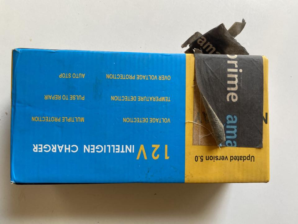 شاحن بطاريات ذكي (12 فولت - 6 أمبير)، مصمم لشحن وصيانة مجموعة واسعة من بطاريات السيارات والدراجات النارية.


**إذا كنت صاحب هذا الإعلان وتريد حذفه لأي سبب، رجاءا أرسل رسالة إلى الدعم الفني**