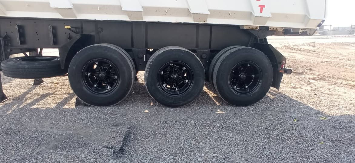 سلام عليكم عربات للبيع خمسينيه كاملة لعمل تخم تاير جاهزه موديل 2023 ذرعته 46 مكان البصره  ***********
