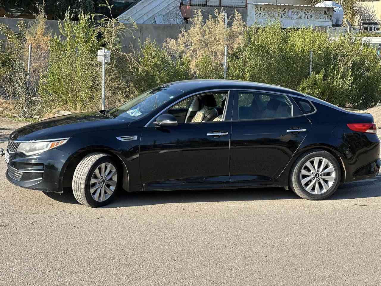 أوبتما 2016 أمريكي 
رقم سليمانيه إنكليزي 
السنويه تاريخ النفاذ 2028 
الضرر تبديل بونيد مع بارد كلش قليل بل جامرلغ الأمامي صفحة السكن الباقي مكفول 
ضررها سطحي لا بدنه ولا الغود ولا شواصي كلهن مكفولات 
ايرباك برده فقط طاك 

مواصفات عاديه 
ماشيه 145 
السعر 125 و بيها مجال 
الموقع ديالى المقداديه الثوره 
للاستفسار الاتصال 
***********
