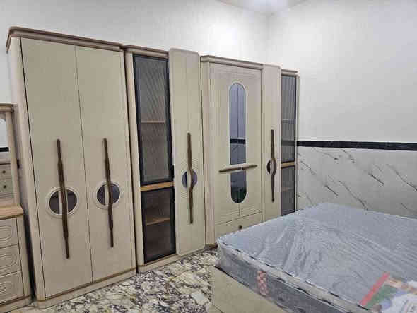 السلام عليكم 
غرفه تركي جديده كارتون نظام الحديث كامله السعر مليونين وسبعميه وخمسين
تخم تركي جديد تخم ونص سبع قطع السعر مليون وربع مع سيت طبلات جديد
كوسره حجم كبير جديدكارتون السعر80
مكينة خياطه وتطريز السعر120
مروحة شحن حجم كبير35
دوشك ابونفرين ضغط السعر50
مرحاض غربي 15
تواصل ماسنجر 
***********واتساب
