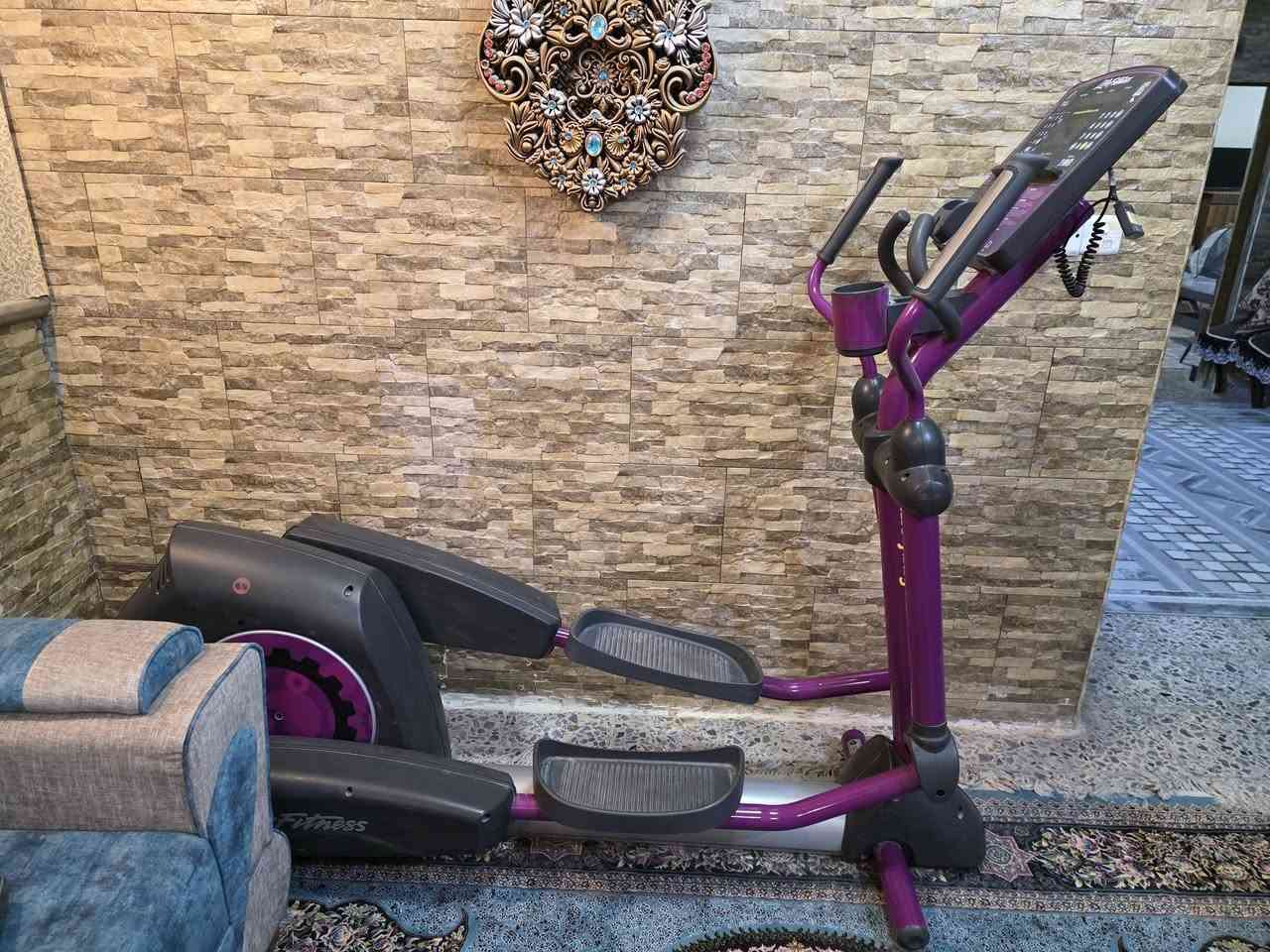 للبيع جهاز اوبتكال او الابتكال نظيف جدا استعمال بيت وليس قاعة
عوزه فقط بطاريه لان متروك
السعر ٥٥٠ دولار
الموقع الديوانيه
الاستفسار ***********
