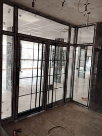 خلفة ابواب وشبابيك المنيوم G40 و G55 و سوينك و سلايت وBVC ومحجرات بكل ...