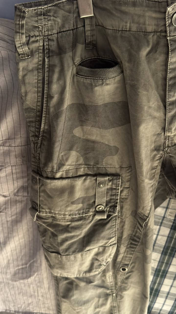 جي ستار جعب قياس ٣٦ بهلتصميم المميز
قطعة تخبل ونظافتها ١٠/١٠ السعر خاص


**إذا كنت صاحب هذا الإعلان وتريد حذفه لأي سبب، رجاءا أرسل رسالة إلى الدعم الفني**