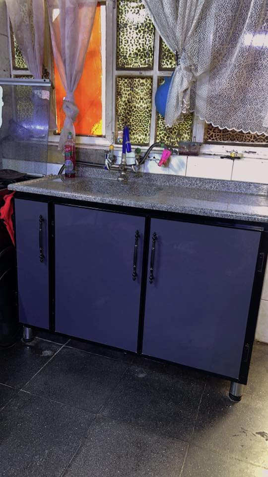 غرفه نوم نظفه سعر ٢٥٠وكونتر تفصال مو سوكي ٤٥٠وكنتور بابين عدد ٢سعر ٧٠ المكان حي الجوادين مقبيل شعله وسعار بيهن مجال اتصال ع رقم بس ل شراي ***********
