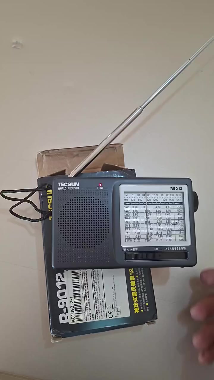 راديو تكسون جديد باكيت اكثر من موجة من ضمنهاFM سحب قوي. السعر 65


**إذا كنت صاحب هذا الإعلان وتريد حذفه لأي سبب، رجاءا أرسل رسالة إلى الدعم الفني**