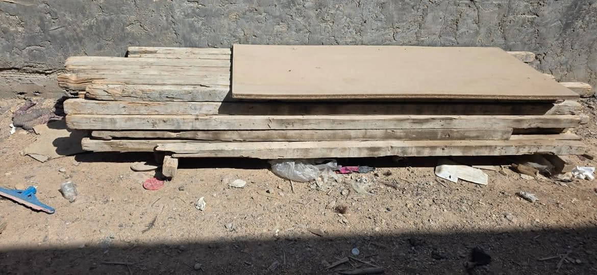 السلام عليكم قالب لبيع 
قالب يدك 350متر 
قالب جديد  روسي تارس 
***********
