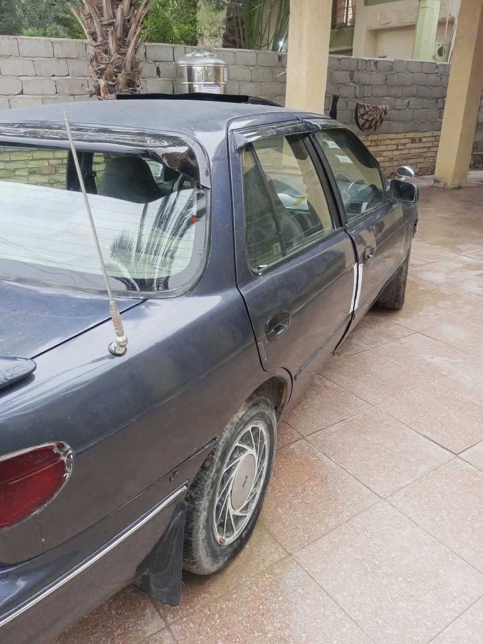 السلام عليكم
كيا سيفا للبيع كير اوتوماتيك موديلها 93 سياره نضيفه ومرتبا سعرها 26. بابل الشوملي   للتواصل  ***********.
