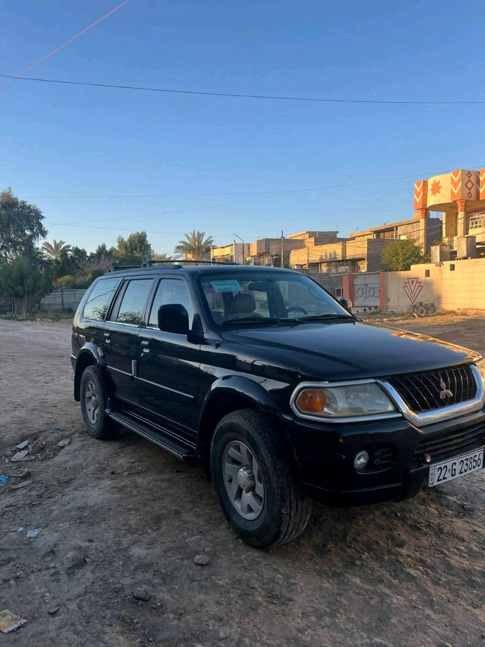 السلام عليكم
سياره ميتسوبيشي مونتيرو 
موديل 2000 
محرك 3500
مكينه 6 سلندر 
رقم اربيل 
حادثه خشم الجامع والبنيد 
السياره كير ومحرك خير من الله عنوان السياره بغداد 
ابو غريب 
سعر 70 وبيه مجال 
رقم صاحب السياره 
***********
***********