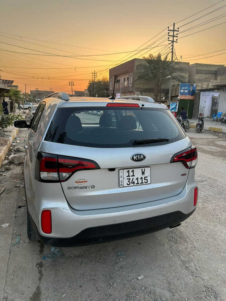 سورنتو 2014
6سلندر 3300
مواصفات عاديه
حادث موضح مال طرف البنيد مال امريكا 
وبالعراق جاملغ خلفي 
والسونار مرفق بالصور 
ماشيه 155الف
هي 5راكب اني سويته 7
السعر 155وبيها مجال 
الرقم *********** 
العنوان بابل المسيب
