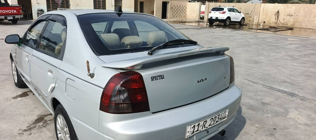 كيا سبكترا موديل 2002
بسمي رقم انكليزي تخم تاير تخم دسكات كهربائيات
كلها شغالة الكيچات كلها شغالة شاشة كاميرا خلفية
فيت بم جديد كير اوتوماتيك السعر 45وبيها مجال
***********
***********
