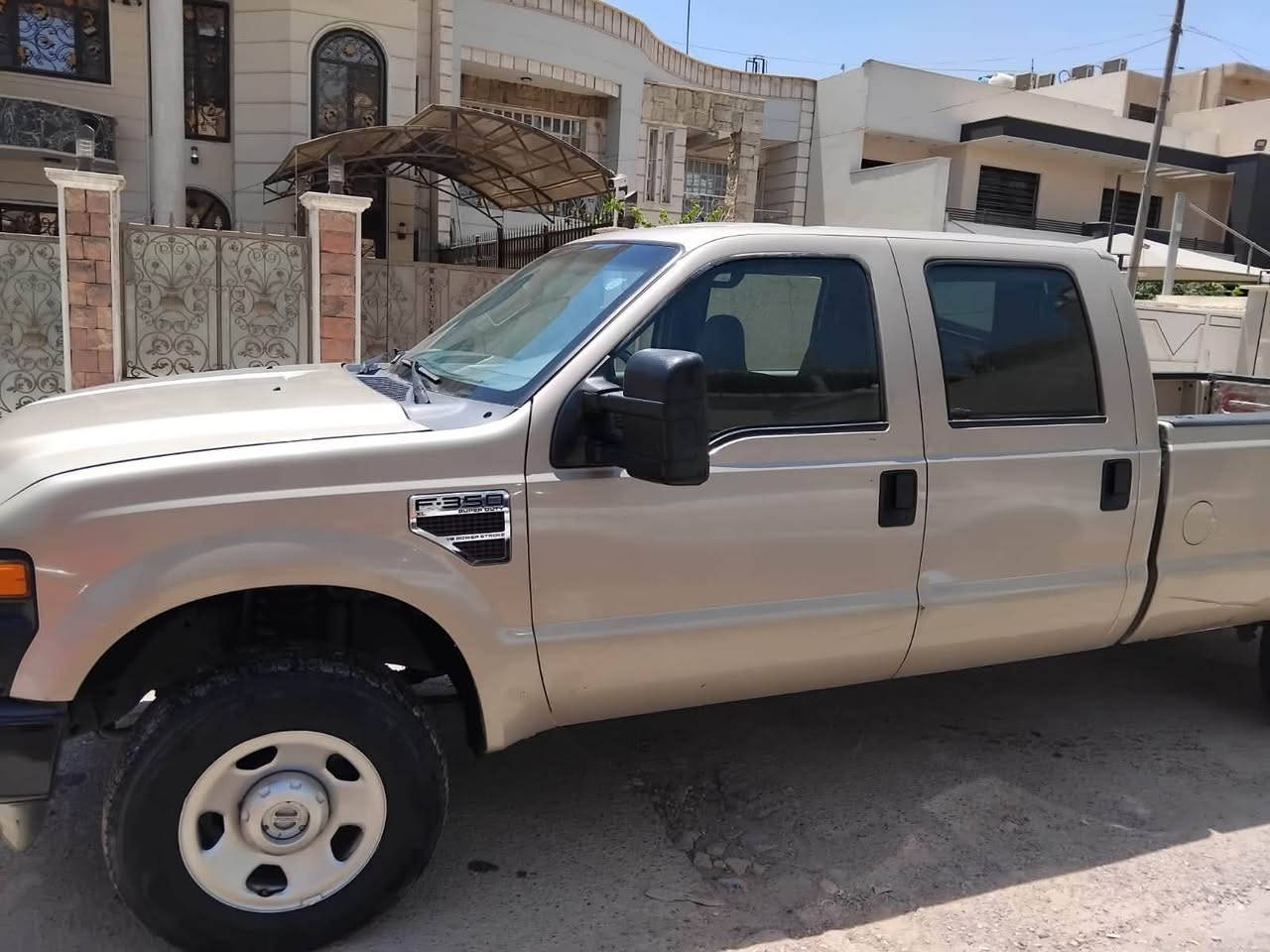 للبيع السعر 110 
*********** واتساب
