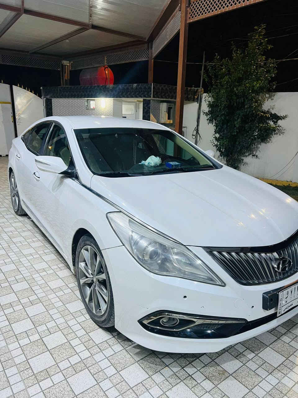 سياره ازيرا  جي دي اي2017 وارد امريكي محرك 6v ماشية 90 الف حقيقي رقم بغداد فول موصفات عدى الفتحه تاير 19 تخم تاير اليوم شديته بيها بنيد بلادي بدون حادث والهلال الخلفي سياره خير من الله السعر 120 وبي مجال 
*********** اخوكم الشاعر بشار الشجيري
