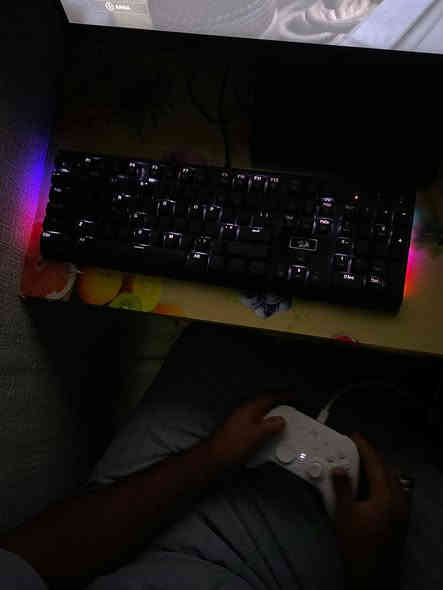 RTX 2070 Geforce 8 Vram 

intel Core i5 9400f 

المبرد Cooler Master 

RAM: Hyper X 8*8 16G DDr4 RGB
Storge: HDD 1T-SDD 128-NV2 1t 

Micro-Star (MS-7B98) Z390

Power GameMax 600w

Case Thermaltake
 
سعر (800) الف 

الملحقات: 

Keyboard REDRAGON K567 RGB 
 
 
Logitech mouse G502

سماعات Razer BlackShark V2

مكاني البصرة الزبير 
تواصل هنا او واتساب ***********
