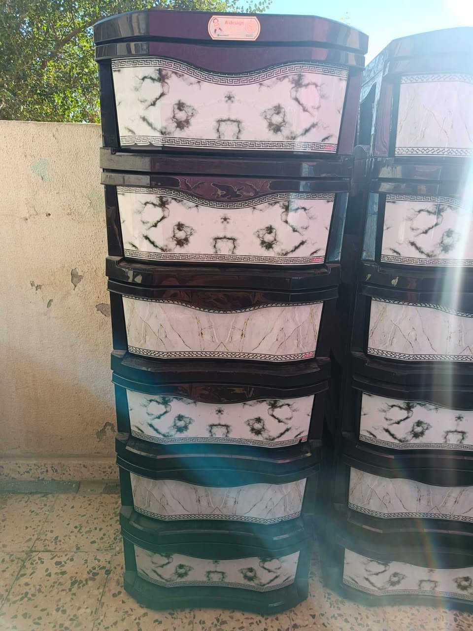 مجرات للبيع النوعيه بلاستك اصليه لوحده بس ٦ مجرات السعر ٦٠ الف وبيهن مجال قليل الاتصال على هذا الرقم ***********
