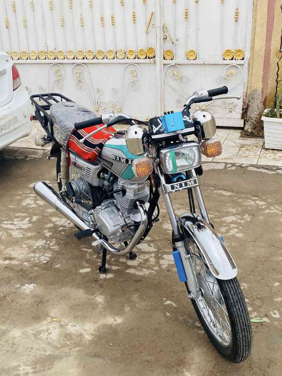 سلام عليكم دراجه للبيع نامه امتياز موديل ٢٠٢٦
بعده زيرو عل وضع الشركه الدراجه 
ثالث تبديلة دهن 
الدراجه خير من الله 
برغي ما مفتوح بيه 
اوراقه كامله 
كهربائيات شغاله وكامله 
الدراجه كلشي مناقصه عل اخر حبايه 
تعال شغل واطلع 
سعره :٦٧٥ وبيه مجال للشراي 
مكاني بابل محاويل 
رقمي ***********
