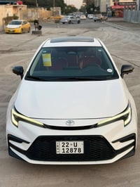 كورلا جي ار • ٢٠٢٤ • جلد احمر