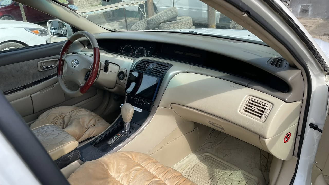 تويوتا افالون 2002 خليجي
رقم السنويه و هزه جديد تحويل مباشر 
دفتر بانزين بيه
تبريد قطعتين 
كهرباء كلها شغال
تخم ويل و تايرجديد
صدر امامي و خلفي جديد
سنترلوك ريموند صندوك ريموند
تحكم بالمري 
تحكم سرعه
شاشة ايبات جديد
سعر  75 وبيه مجال 
مكان سيار كركوك ***********
