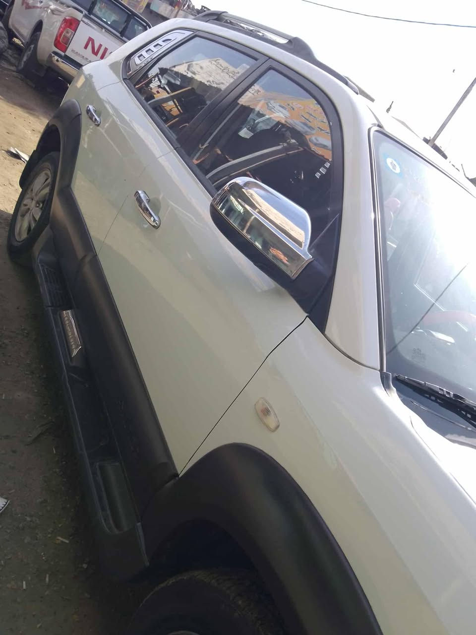 توسان 2009
محرك 2000دوش
خليجي 
رقم بغداد 
حساسات خلفيه 
محرك كير كفالة 
بيه تبديل بنيد تفصيخ نفس الون 
وصبغ جاملغ 
والباقي كفالة 
مكان السياره الفلوجه 
110 وبيه مجال 
***********
