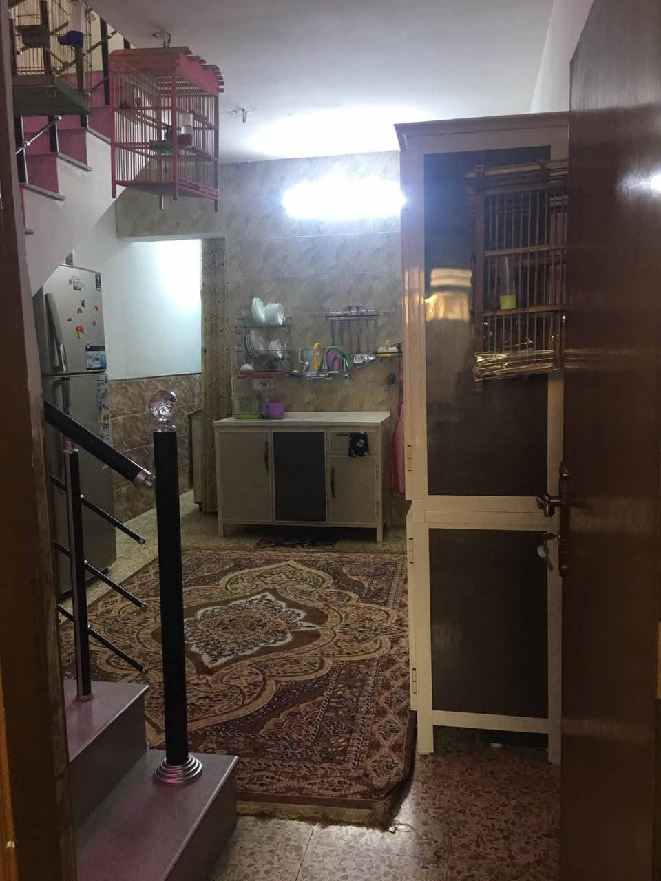 السلام عليكم ....
بيت للبيع مساحه 75 متر بناء جديد ومن الأساس واجه 4 الا ربع  ثلاث طوابق يتكون من 4 غرف نوم وصاله ومطبخ وصحيات موقع البيت الغزالية الهياكل العمداء قرب جامع غازيه السعر المطلوب 195مليون مع المجال  للاستفسار الاتصال ع 

***********
