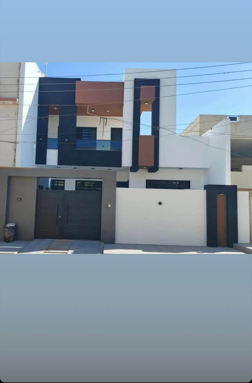 صباغ  بيوت ابواب ماركيت او اي شي عدكم 
وب اسعار مناسبه وهذا رقمي ‭***********‬ @@
