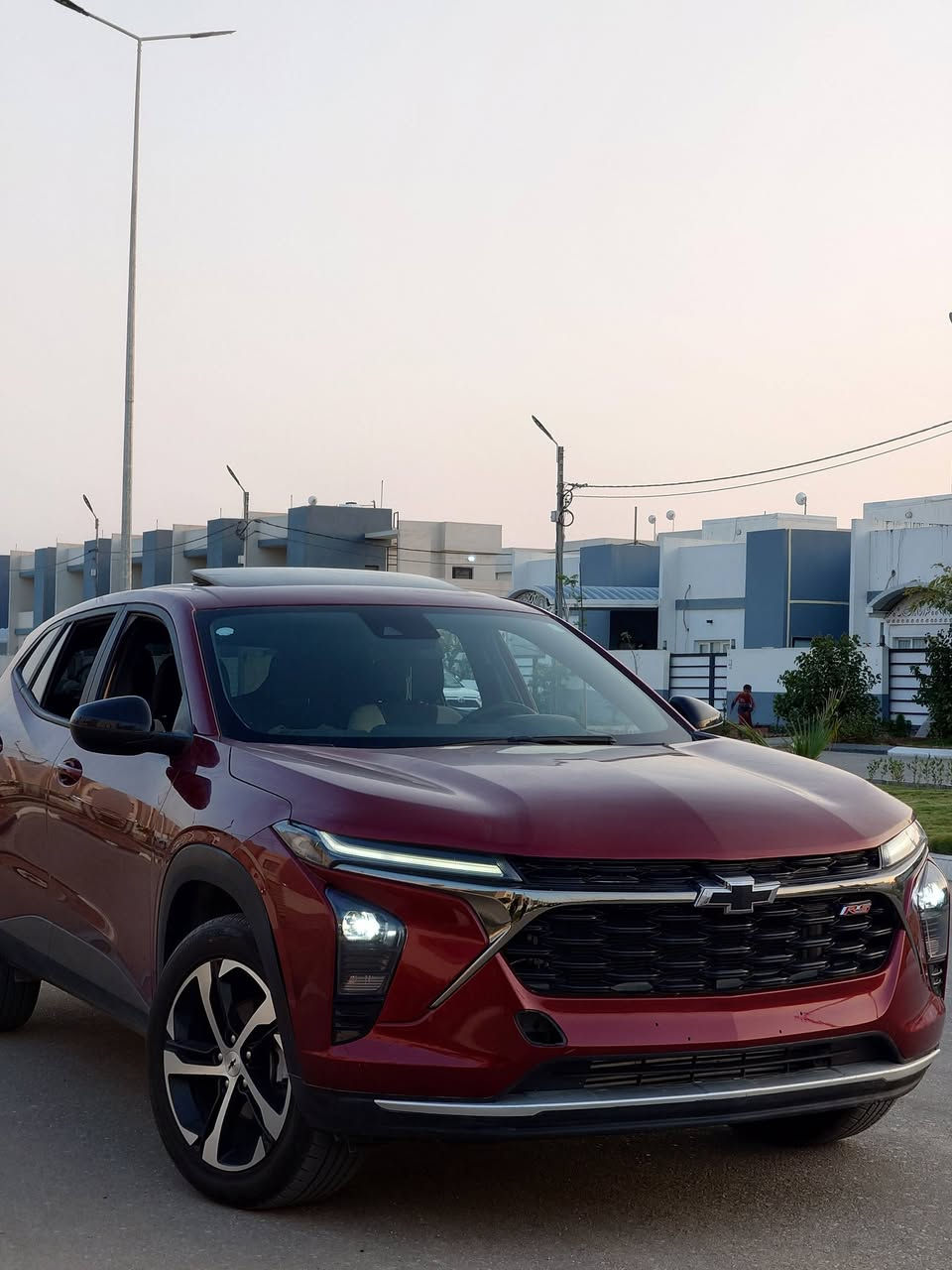 - شفرليت تراكس موديل 2024 السياره RS فول مواصفات 1/1الون مميز.
- المحرك : 3 سلندر 1.2 تيربو
- مواصفات:
* تشغيل عن بعد
* مودات قياده رياضي وعادي
فتحت سقف
* تدفئه ستيرن
* تدفئه كشنات
* تحديد مسار 
* رادرات امامي وجانبي
* كامره دواره 
* شاشه لمس
* حساسات خلفيه 
* تحديث على النت للانظمه
وبعد بيهه هواي موصفات
🏠مكان السياره كربلاء 
السعر:133$ بسعر مناسب 
 للاستفسار : ***********
